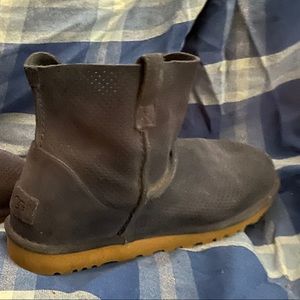 UGG Classic Mini II Navy Boot(ie)s